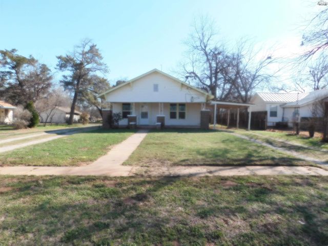 528 W 3RD STREET, Burkburnett, TX 76354