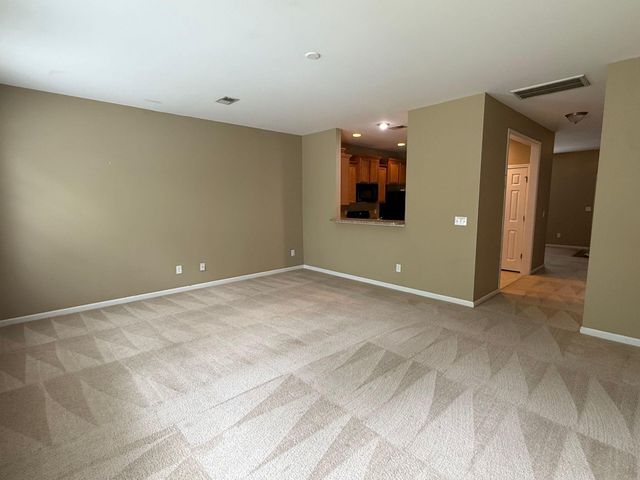 609 Hemingway Circle, Summerville, SC 29483