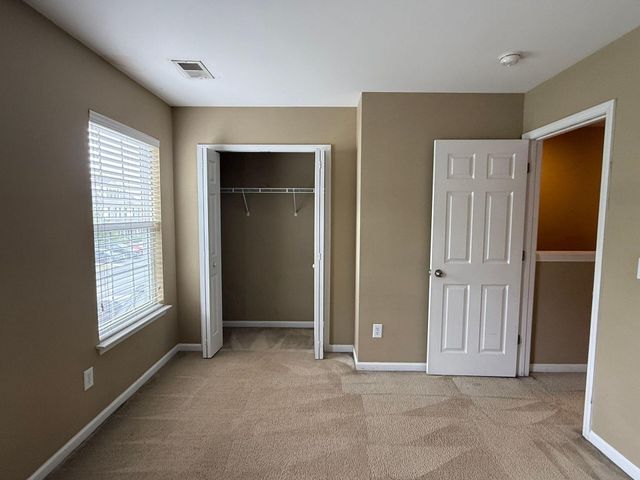 609 Hemingway Circle, Summerville, SC 29483