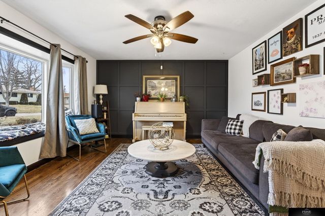 3829 N 93rd Street, Omaha, NE 68134