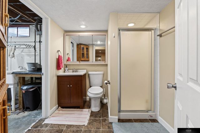 3829 N 93rd Street, Omaha, NE 68134