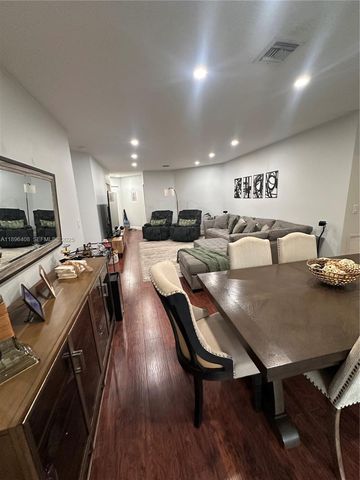 4400 NW 30th Street 224, Coconut Creek, FL 33066