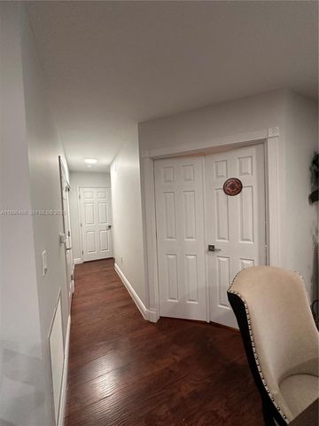 4400 NW 30th Street 224, Coconut Creek, FL 33066