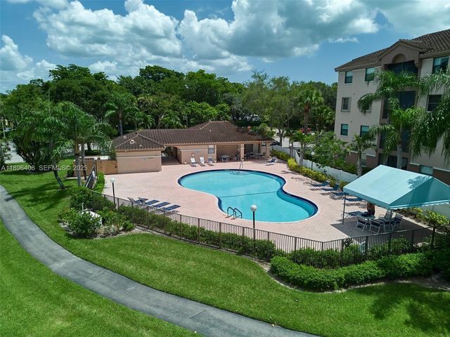 4400 NW 30th Street 224, Coconut Creek, FL 33066