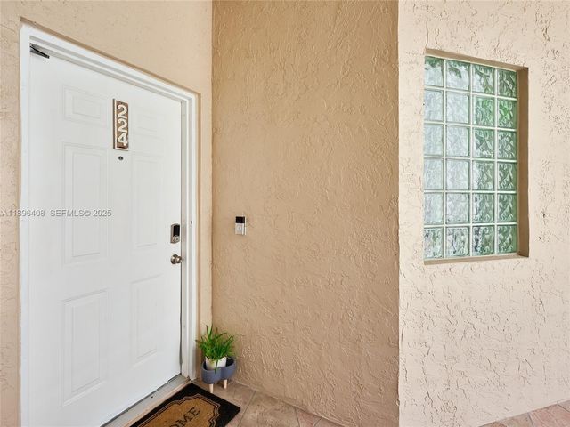 4400 NW 30th Street 224, Coconut Creek, FL 33066