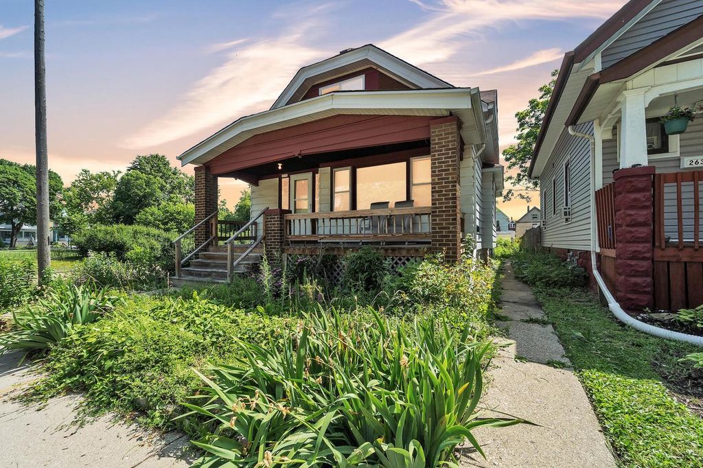 2630 S 14th STREET, Milwaukee, WI 53215