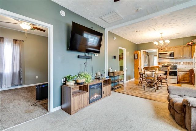 342 S Illinois St, Wichita, KS 67213