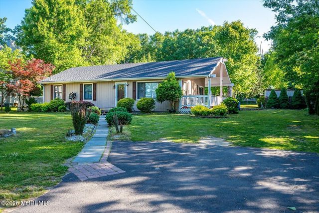 330 Chandler Road, Jackson, NJ 08527