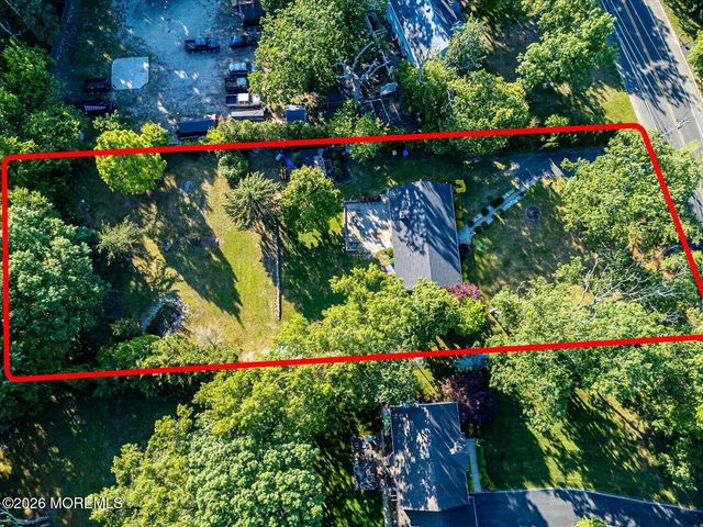 330 Chandler Road, Jackson, NJ 08527