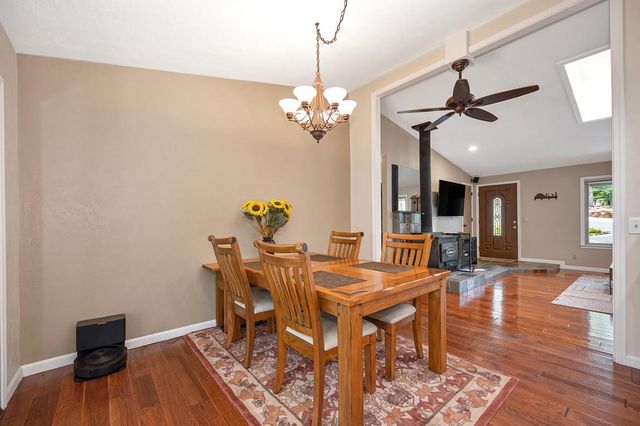 5470 Whitney Ct, Garden Valley, CA 95633