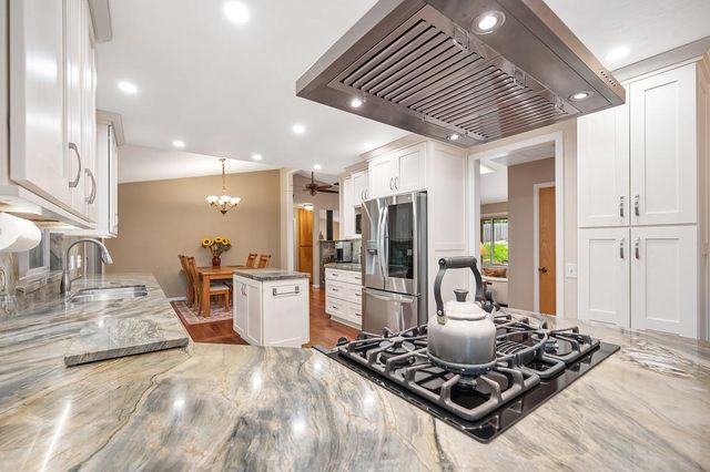 5470 Whitney Ct, Garden Valley, CA 95633