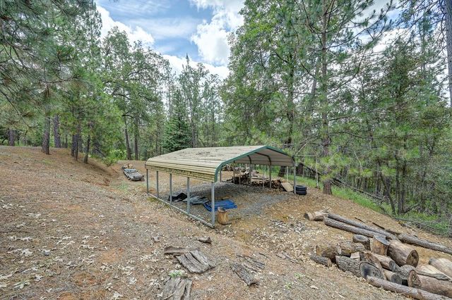 5470 Whitney Ct, Garden Valley, CA 95633