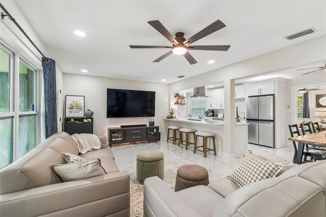 1618 BARRY ROAD, Clearwater, FL 33756