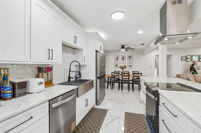 1618 BARRY ROAD, Clearwater, FL 33756