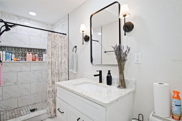 1618 BARRY ROAD, Clearwater, FL 33756