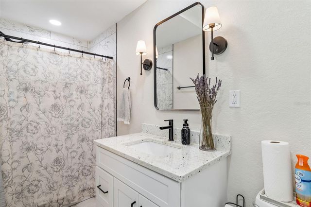 1618 BARRY ROAD, Clearwater, FL 33756