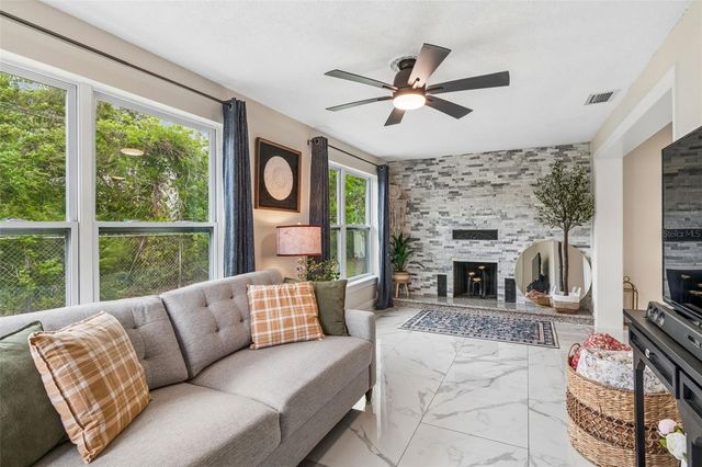 1618 BARRY ROAD, Clearwater, FL 33756