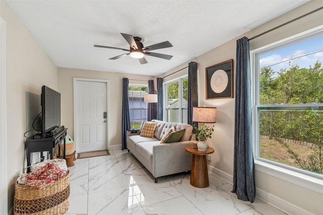 1618 BARRY ROAD, Clearwater, FL 33756