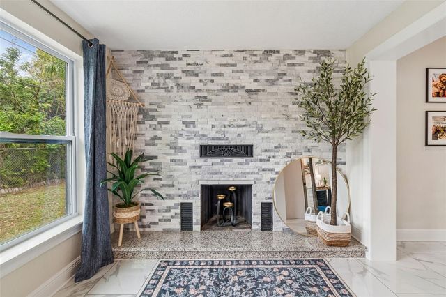 1618 BARRY ROAD, Clearwater, FL 33756