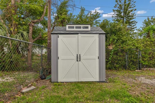 1618 BARRY ROAD, Clearwater, FL 33756