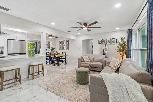 1618 BARRY ROAD, Clearwater, FL 33756