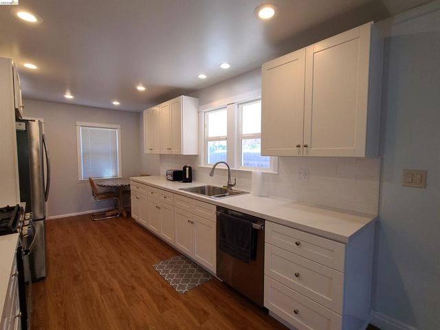 905 1st Street, Rodeo, CA 94572