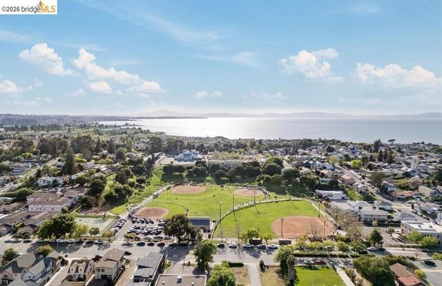 905 1st Street, Rodeo, CA 94572
