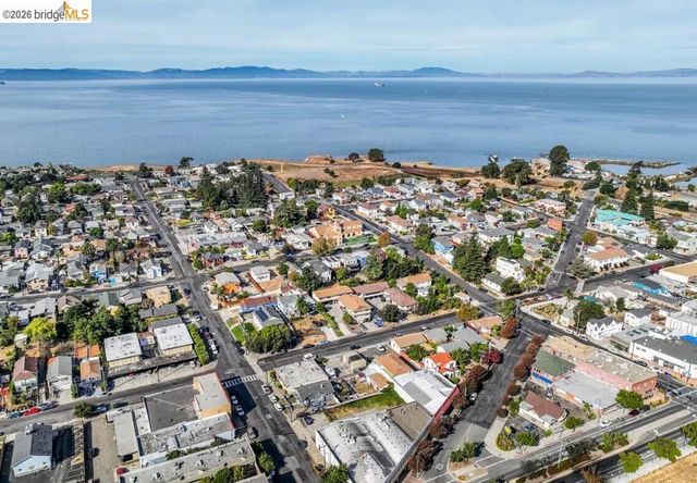 905 1st Street, Rodeo, CA 94572