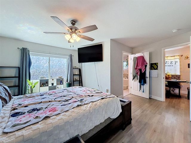 13944 1ST STREET, Dade City, FL 33525