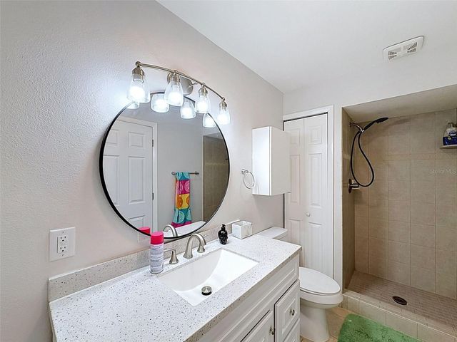 13944 1ST STREET, Dade City, FL 33525