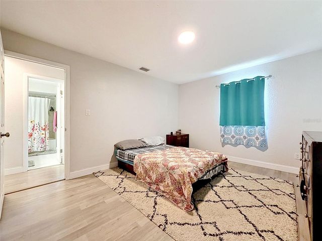 13944 1ST STREET, Dade City, FL 33525