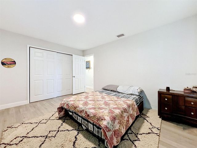 13944 1ST STREET, Dade City, FL 33525