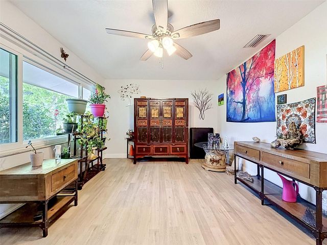 13944 1ST STREET, Dade City, FL 33525
