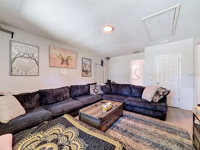 13944 1ST STREET, Dade City, FL 33525