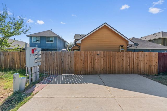 4516 Credo LN, Austin, TX 78725