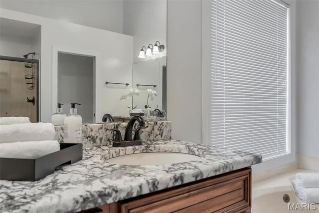 1415 Haarman Oak Drive, Chesterfield, MO 63005