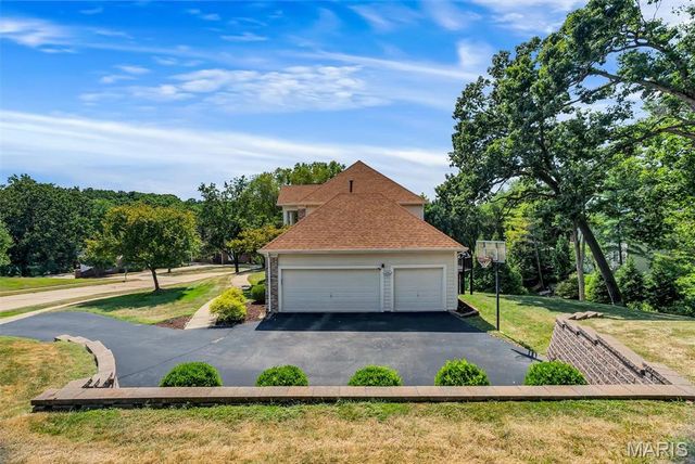 1415 Haarman Oak Drive, Chesterfield, MO 63005