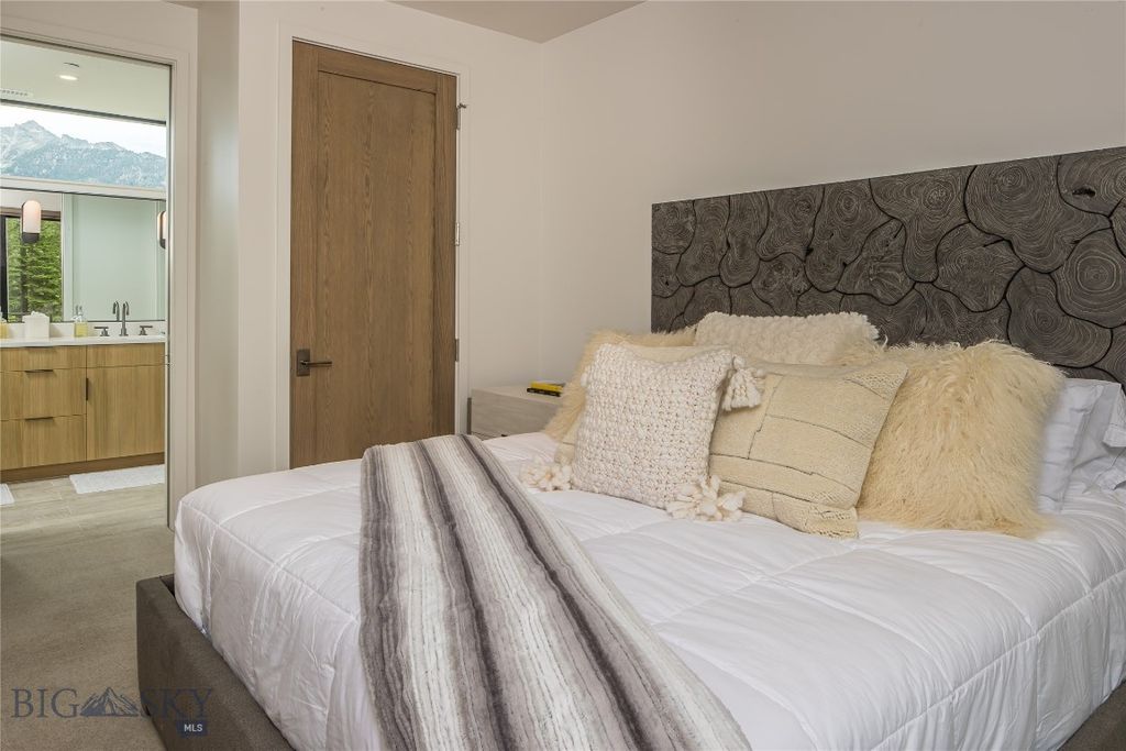 8 Speedwell Drive, Big Sky, MT 59716 photo 40