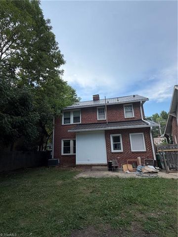 427 W Lexington Avenue, High Point, NC 27262