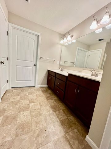 4236 Country Mill Ridge, Burlington, KY 41005