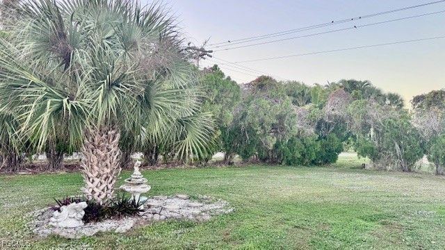 5635 Captain John Smith LOOP, North Fort Myers, FL 33917