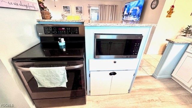 5635 Captain John Smith LOOP, North Fort Myers, FL 33917