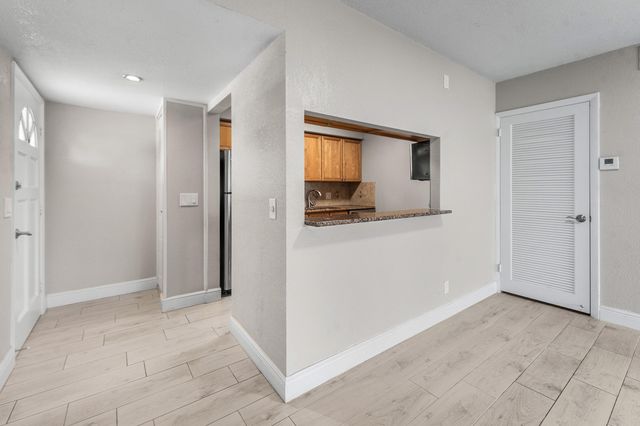 12005 Poinciana Boulevard 209, Royal Palm Beach, FL 33411