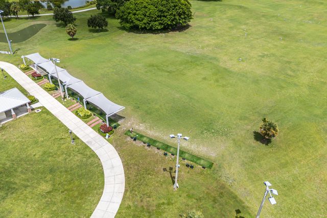 12005 Poinciana Boulevard 209, Royal Palm Beach, FL 33411