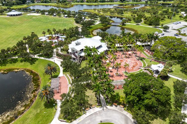 12005 Poinciana Boulevard 209, Royal Palm Beach, FL 33411