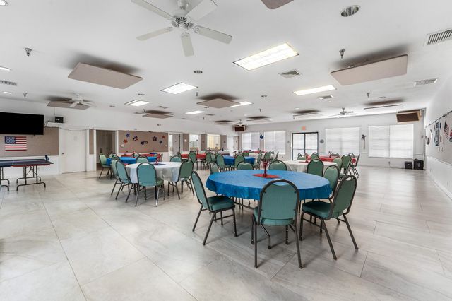 12005 Poinciana Boulevard 209, Royal Palm Beach, FL 33411