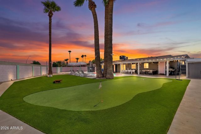2190 E GREENWAY Drive, Tempe, AZ 85282