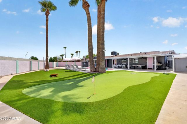 2190 E GREENWAY Drive, Tempe, AZ 85282