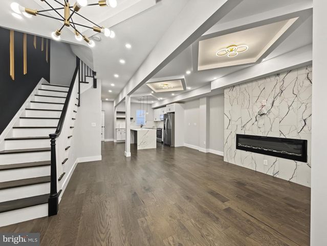834 N WOODINGTON, Baltimore, MD 21229