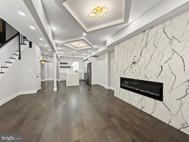 834 N WOODINGTON, Baltimore, MD 21229